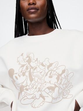 GAP Women's Cream Disney Character Graphic Sweatshirt